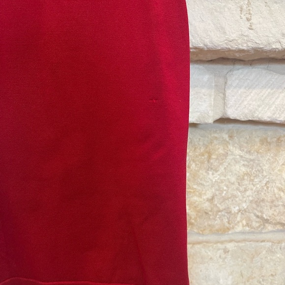 Carlisle Sleeveless Top - Picture 3 of 6